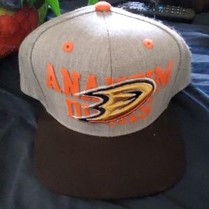 ANAHEIM DUCKS BRAND NEW HAT